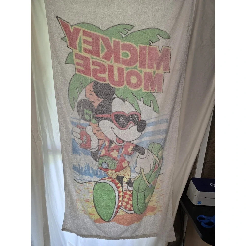 Franco Walt Disney Productions Mickey Mouse Beach Towel VTG Radio SunG. Bag Cam.